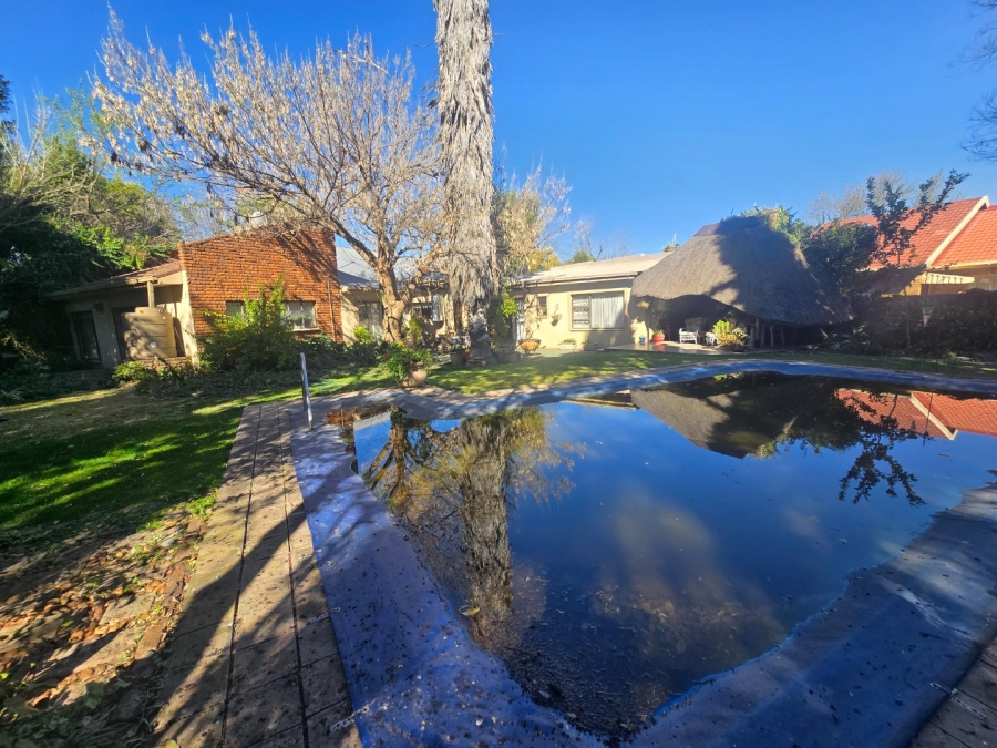 5 Bedroom Property for Sale in Dan Pienaar Free State